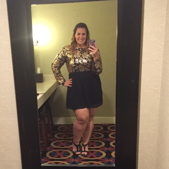 ASOS Curve Club L brand black & gold sequin dress - Picture 4 of 4